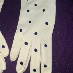 1950 Vintage women's polka dots gloves